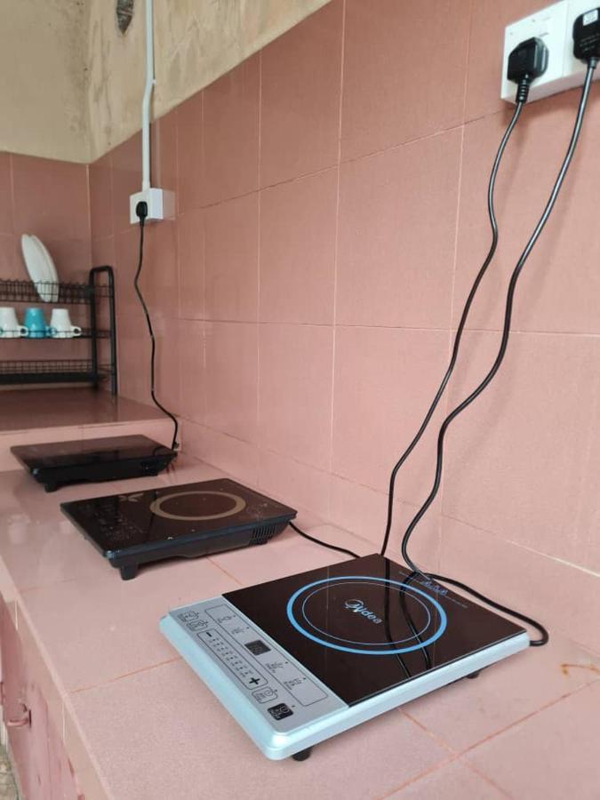 Mg Casa Inn - Mutiara Gurney Джордж Таун Екстериор снимка